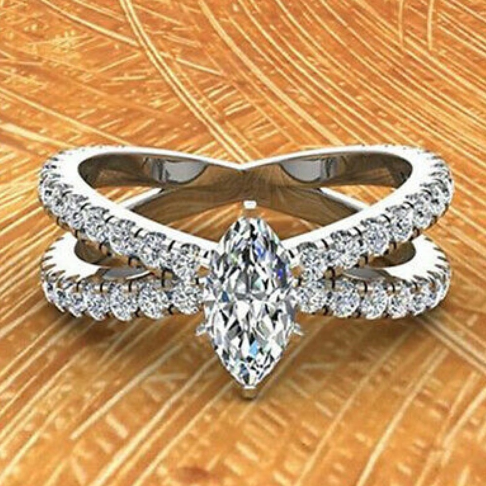 New 925 Silver Band Marquise Cut White Ring - Picture 1 of 6